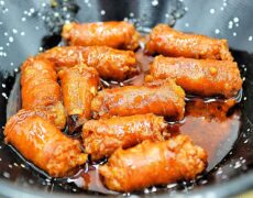 Descubre la deliciosa combinación de chistorra y sidra en la gastronomía de Pamplona