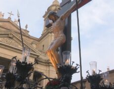 Descubre la impresionante Procesión del Santo Entierro en tu próximo viaje a Pamplona